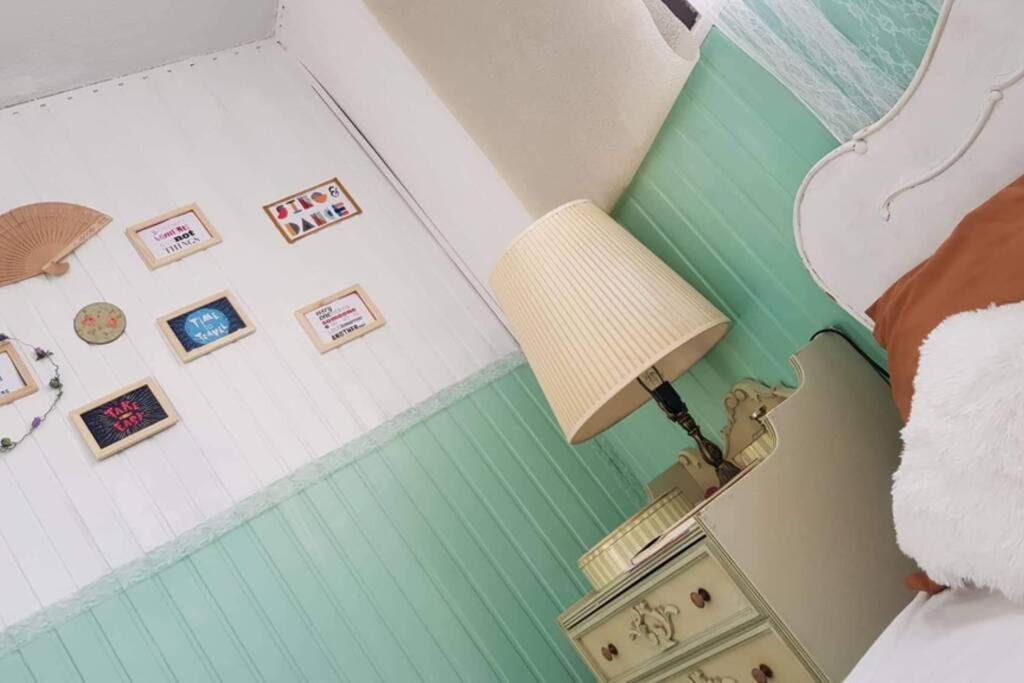 Experience A Fairytale Loft At Acropolis Apartment Athens Exterior photo
